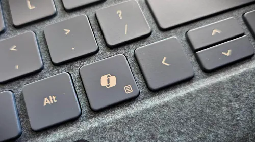 assets/Microsoft-Copilot-key-primary-3.jpeg