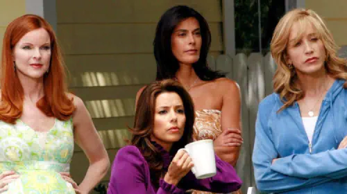 assets/the-main-cast-members-of-desperate-housewives.jpeg