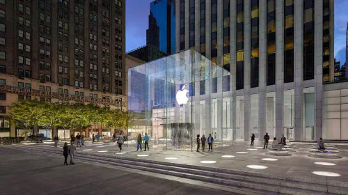 assets/63493-131977-applefifthave-xl.jpeg