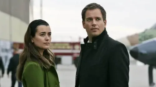 assets/michael-weatherly-cote-de-pablo-as-tony-dinozzo-ziva-david-in-ncis.jpeg