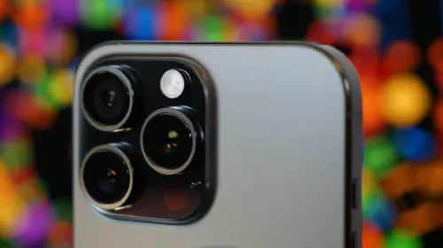 assets/63539-132090-Cameras-16-Pro-Max-xl.jpeg