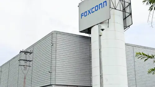 assets/63575-132184-000-lead-Foxconn-Brazil-xl.jpeg