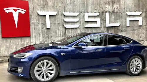 assets/Tesla.jpeg