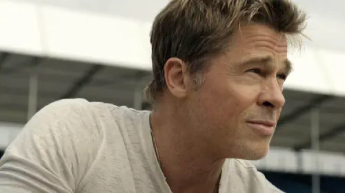 assets/f1-brad-pitt.jpeg