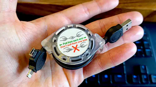 assets/Asicen-retractable-3-in-1-USB-charging-cable-hero.jpeg