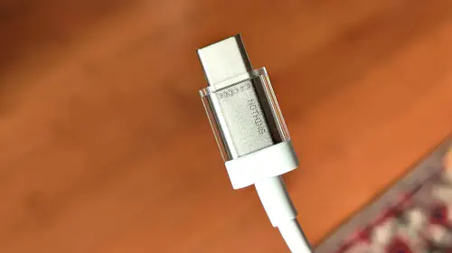 assets/Nothing-USB-C-cable.jpeg