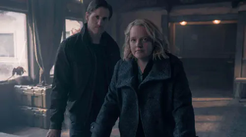 assets/elisabeth-moss-the-handmaid-s-tale-season-6.jpeg