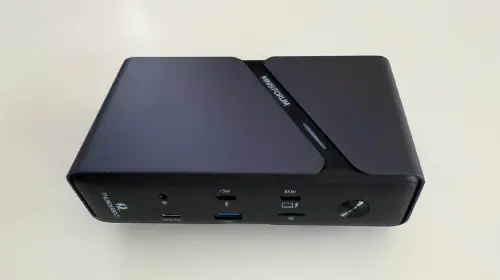 assets/63450-131849-minisforumtb4dock-4-xl.jpeg