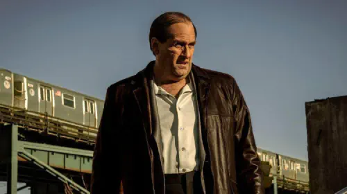 assets/colin-farrell-in-the-penguin-the-batman.jpeg