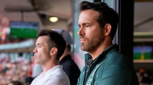 assets/welcome-to-wrexham-fx-ryan-reynolds-rob-mcelhenney.jpeg