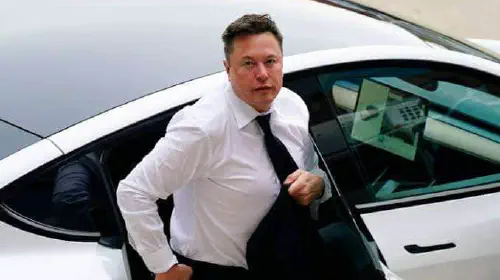 assets/Tesla-Elon-Musk.jpeg