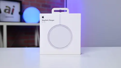 assets/63865-132879-000-lede-current-charger-xl.jpeg