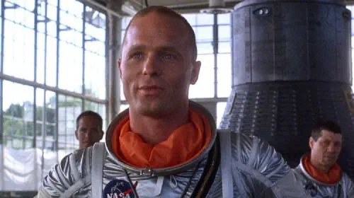 assets/ed-harris-in-the-right-stuff.jpeg