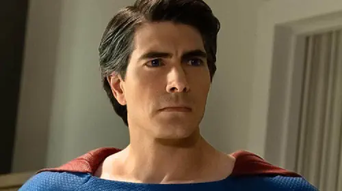 assets/brandon-routh-in-crisis-on-infinite-earths.jpeg