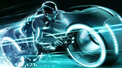 assets/character-riding-a-bike-in-tron-legacy.jpeg