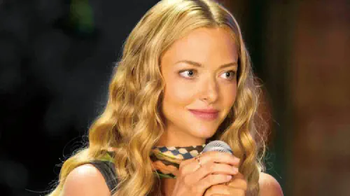 assets/amanda-seyfried-in-mamma-mia-here-we-go-again-2018.jpeg