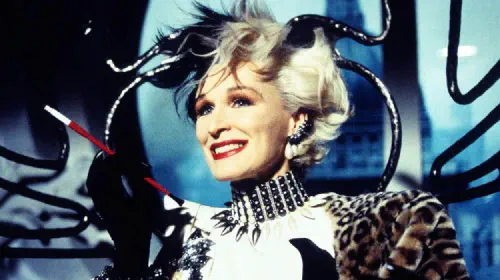 assets/glenn-close-in-101-dalmatians.jpeg