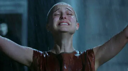 assets/natalie-portman-in-v-for-vendetta-1.jpeg
