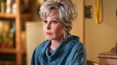 assets/annie-potts-in-young-sheldon.jpeg