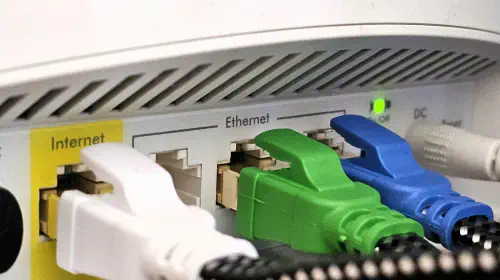 assets/Ca8-Ethernet-cable-in-a-router-1.jpeg