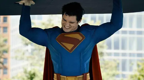 assets/david-corenswet-in-superman.jpeg