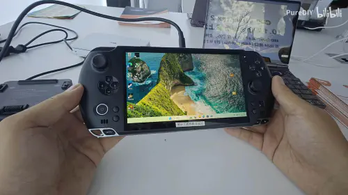 assets/GPD-Win-5-Handheld-Gaming-Console-With-AMD-Strix-Halo-Ryzen-AI-MAX-395-_1-scaled.jpeg