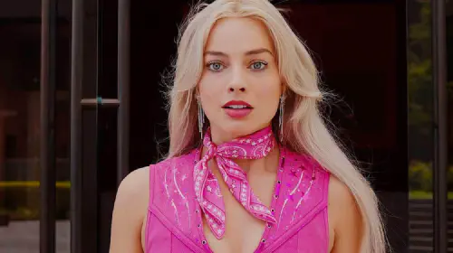 assets/margot-robbie-in-barbie.jpeg