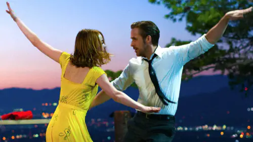 assets/emma-stone-and-ryan-gosling-in-la-la-land.jpeg