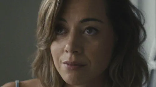 assets/aubrey-plaza-as-emily-in-emily-the-criminal-3.jpeg