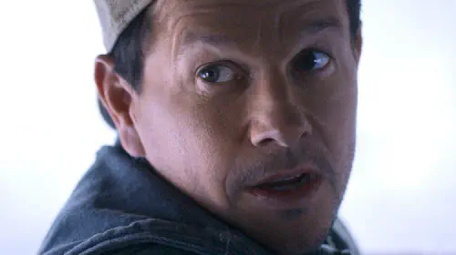 assets/mark-wahlberg-in-flight-risk-1.jpeg