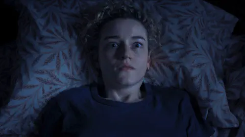 assets/julia-garner-in-weapons.jpeg
