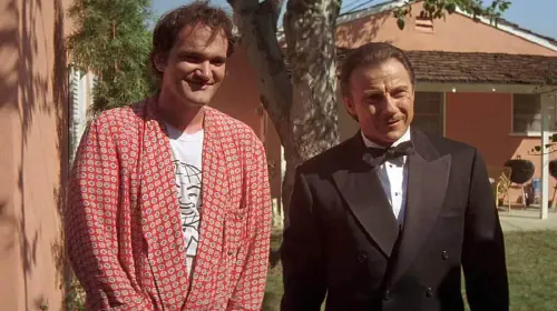assets/quentin-tarantino-and-harvey-keitel-in-pulp-fiction.jpeg