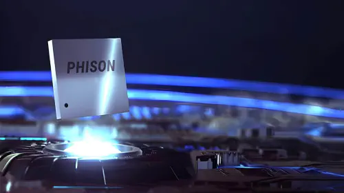 assets/phison-chip-1-scaled.jpeg