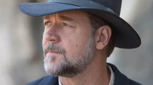 assets/russell-crowe-in-the-water-diviner.jpeg