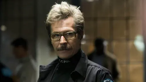 assets/gary-oldman-plays-commissioner-gordon.jpeg