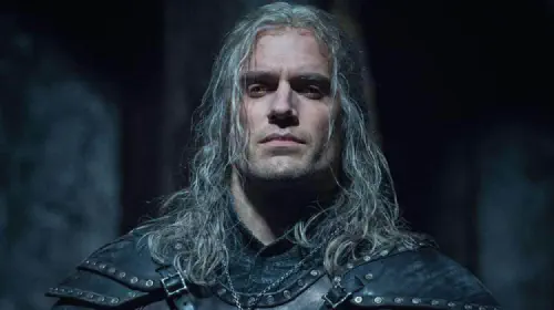 assets/henry-cavill-stars-in-the-witcher.jpeg