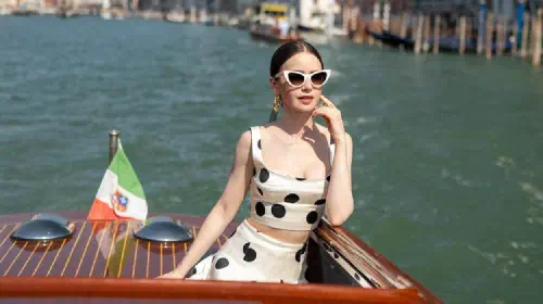 assets/lily-collins-in-emily-in-paris-season-5-1.jpeg