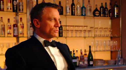 assets/daniel-craig-best-james-bond-movie-casino-royale-007-rotten-tomatoes-streaming-success.jpeg