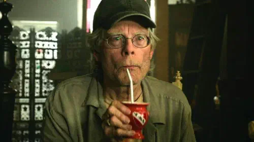 assets/stephen-king-it-cameo.jpeg