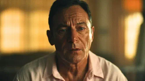assets/jason-isaacs-in-the-white-lotus.jpeg