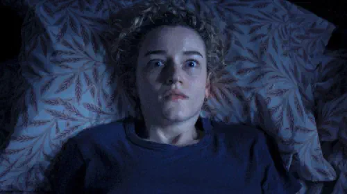 assets/weapons-julia-garner-2025.jpeg