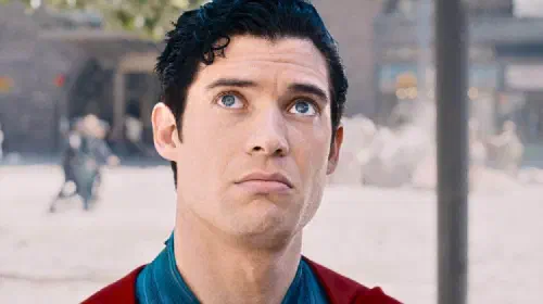 assets/david-corenswet-looking-up-as-superman.jpeg