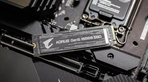 assets/Aorus-Gen5-10000-PCIe-SSD.jpeg