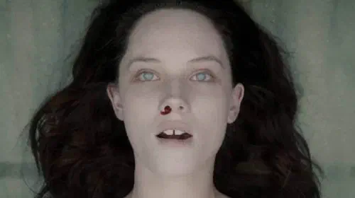 assets/a-woman-s-corpse-with-her-mouth-open-in-the-autopsy-of-jane-doe.jpeg