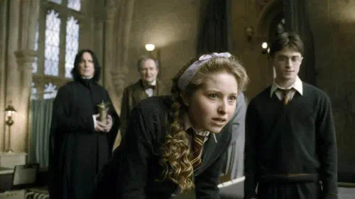 assets/jessie-cave-in-the-harry-potter-film-series.jpeg