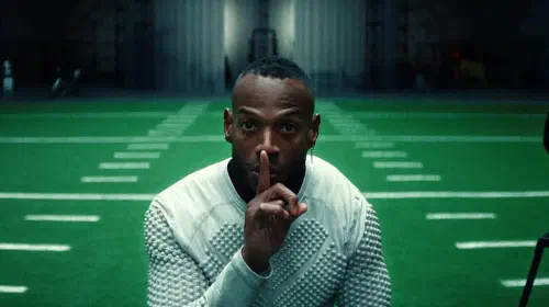 assets/marlon-wayans-in-him-1.jpeg