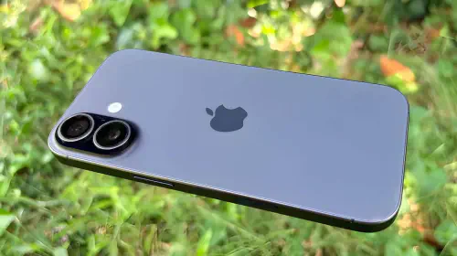 assets/Apple-iPhone-17-1-scaled.jpeg