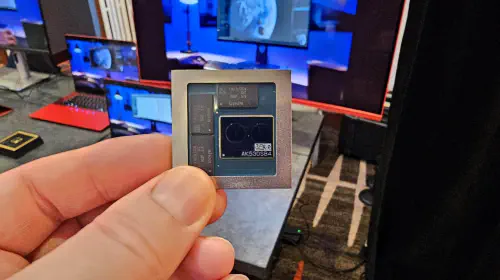 assets/Qualcomm-Snapdragon-X2-Elite-memory-in-package-2.jpeg