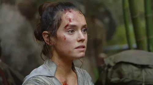assets/daisy-ridley-in-star-wars-the-rise-of-skywalker.jpeg