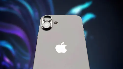 assets/Apple-iPhone-1-scaled.jpeg
